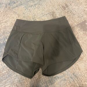 Lululemon speed up short